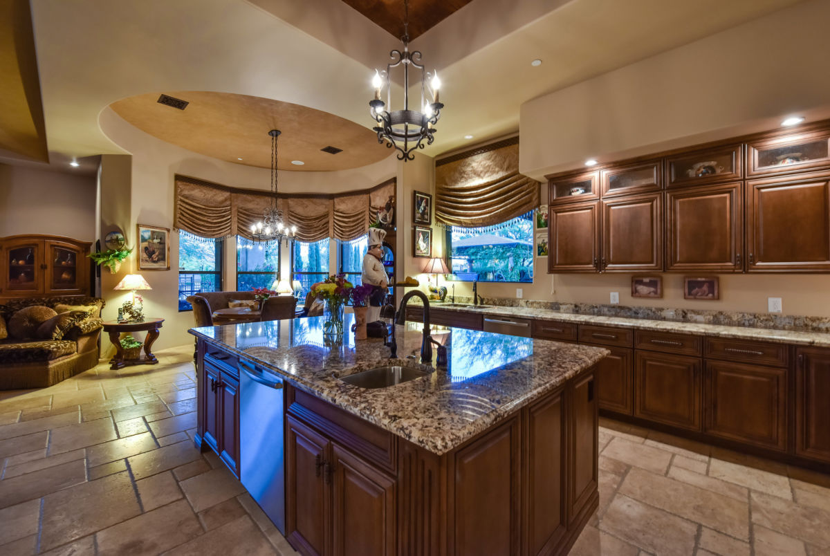 4 Tips for Using the Right Window Treatments