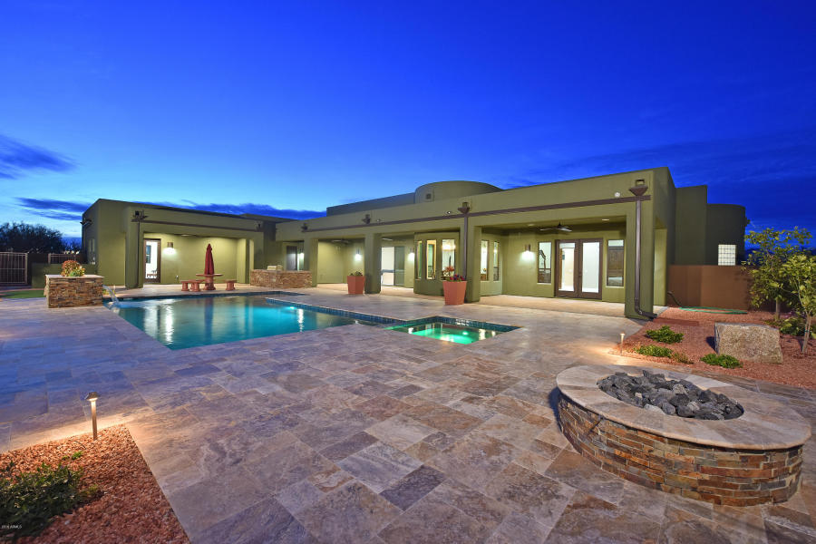 Featured Property | Spectacular Custom in Pinnacle Peak Ranchos