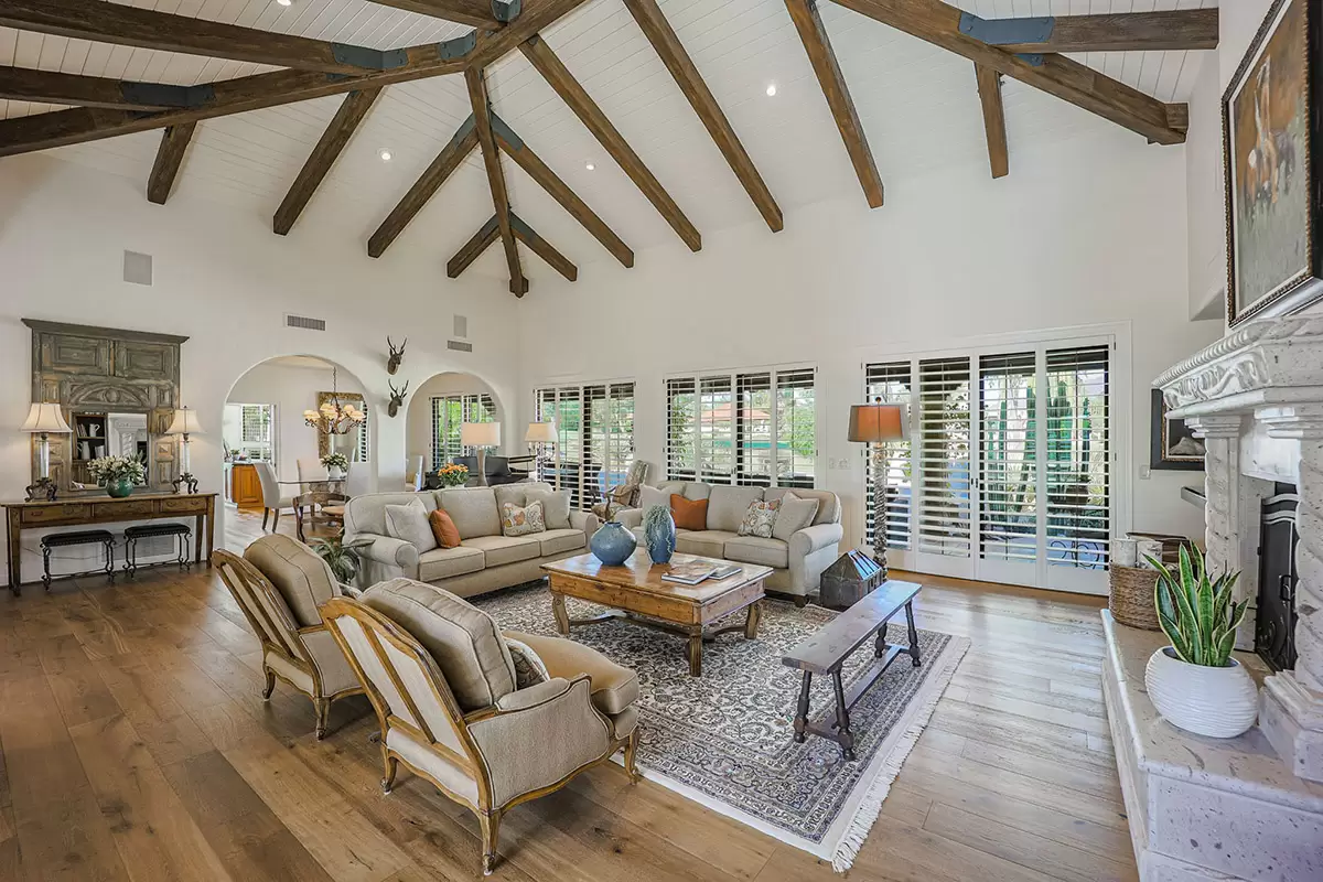 Pinnacle Peak Country Club