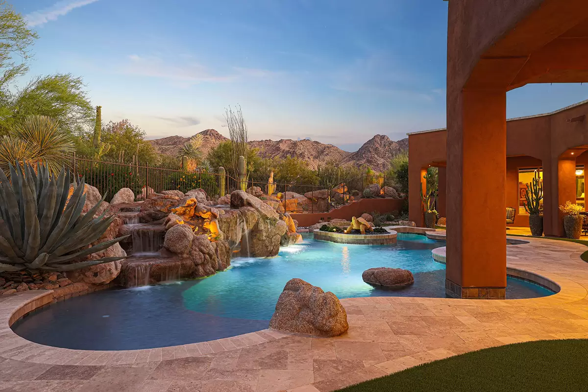 Sonoran Crest