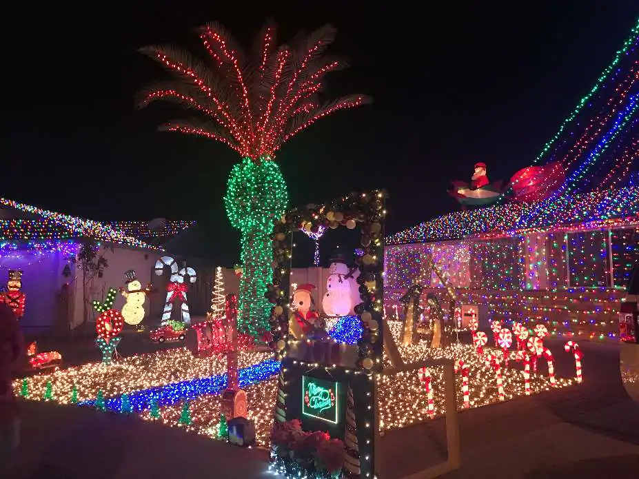 Holiday Light Tour | December 1st - 31st